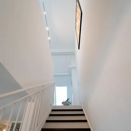 Penthouse Mit Panoramaterrasse Und Whirlpool Апартаменты Кобленц